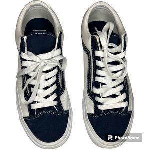 Vans Classic Sport Style - US Men Size 7.5 / US Women Size 9.0